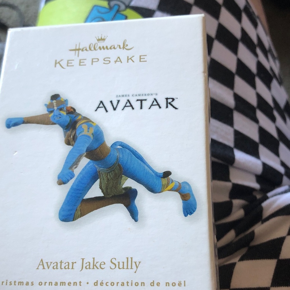 Hallmark Avatar Jake Sully Ornament - Blue and Brown